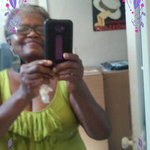 Meet your Posher, Gladys